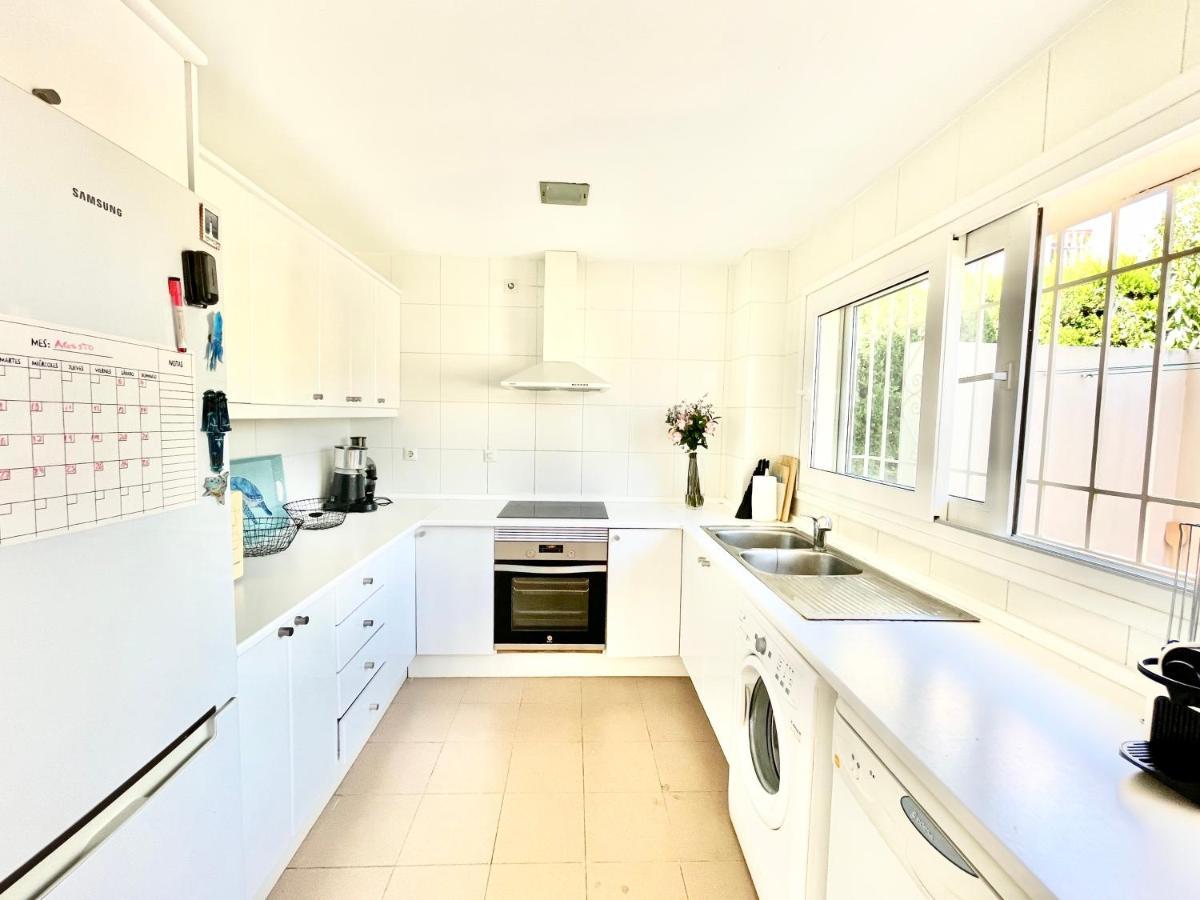 Villa Los Lirios Puerto Banus - Eaw Homes Марбелья Екстер'єр фото